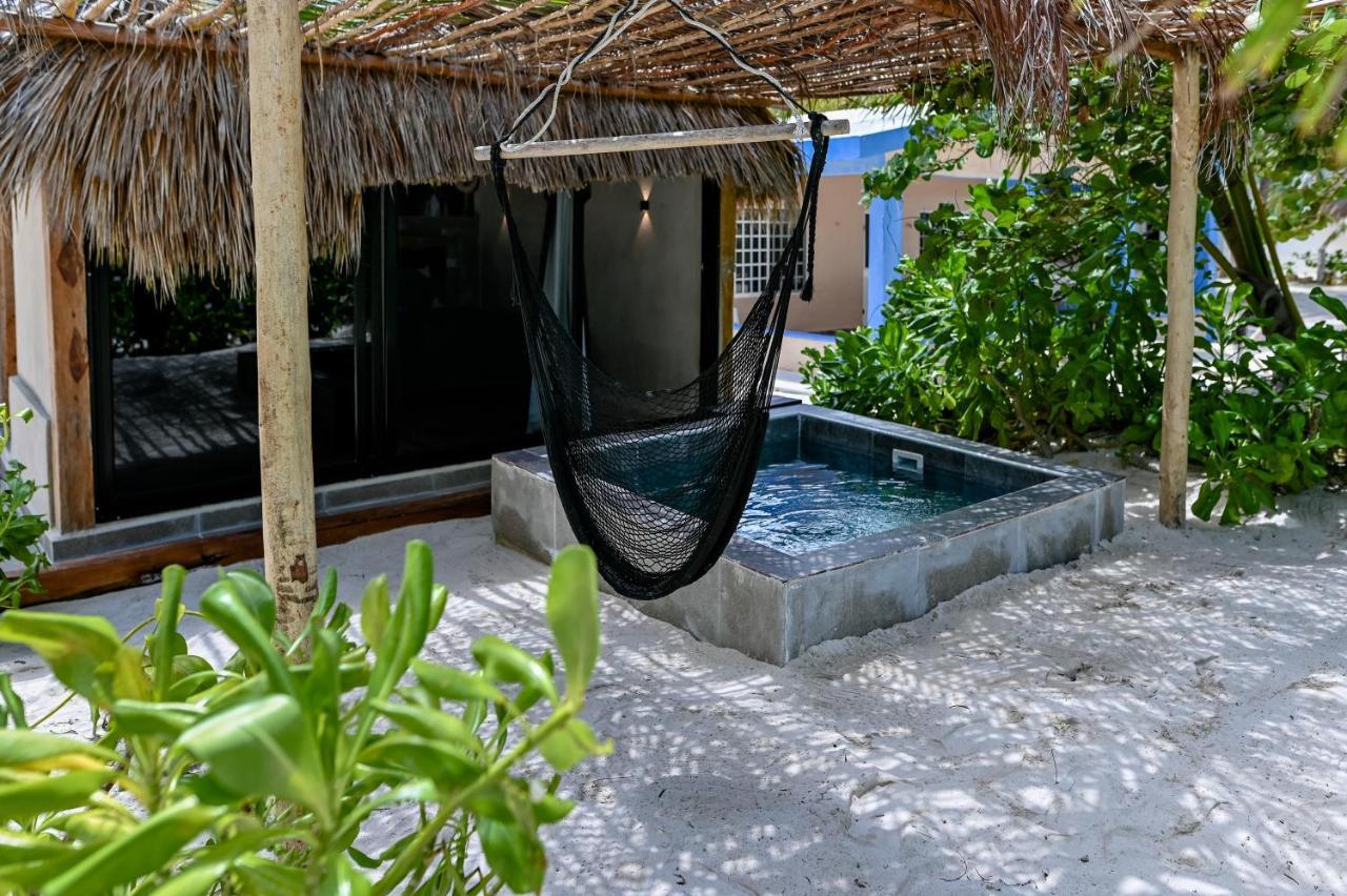 Casa Mate Beachfront Cabanas إل كويو المظهر الخارجي الصورة