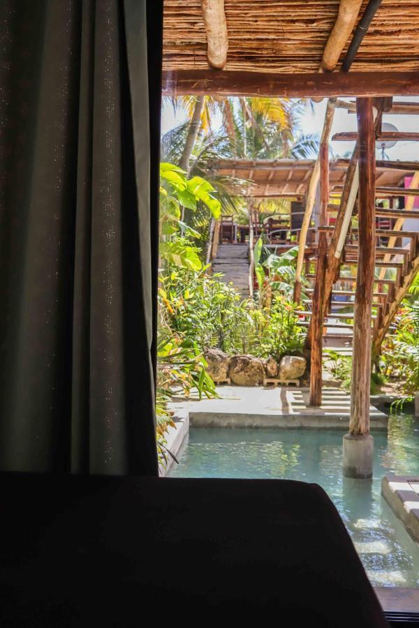 Casa Mate Beachfront Cabanas إل كويو المظهر الخارجي الصورة
