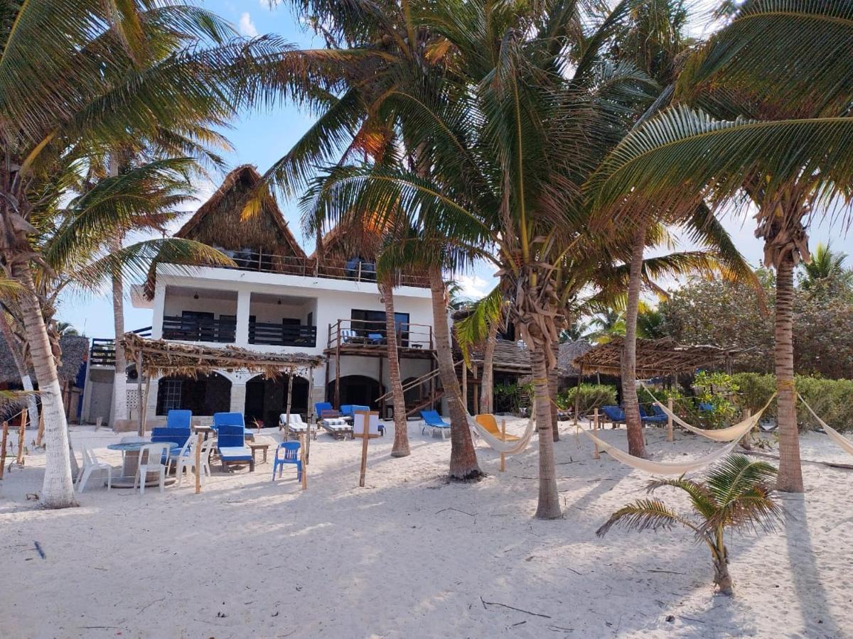 Casa Mate Beachfront Cabanas إل كويو المظهر الخارجي الصورة